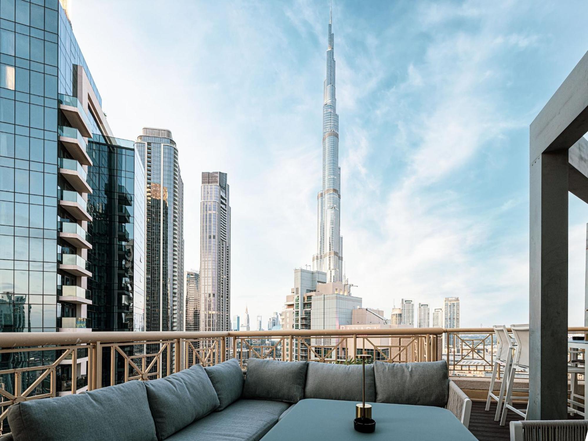 The Signature Burj Khalifa View With Terrace * Дубай